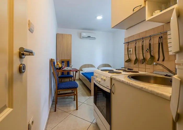 Apartment Cozy In With Wifi Seline